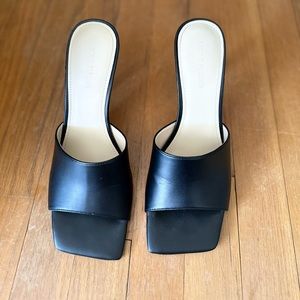 MARC FISHER | Black Leather Mules